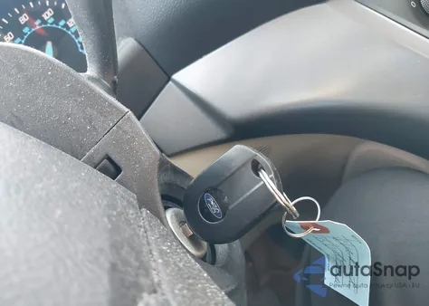 2015 Ford Escape Se z USA, uszkodzony, nr VIN 1FMCU0G76FUB67304